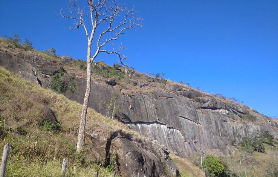 Pedra do Gavião - Acesso facilitado e beleza natural