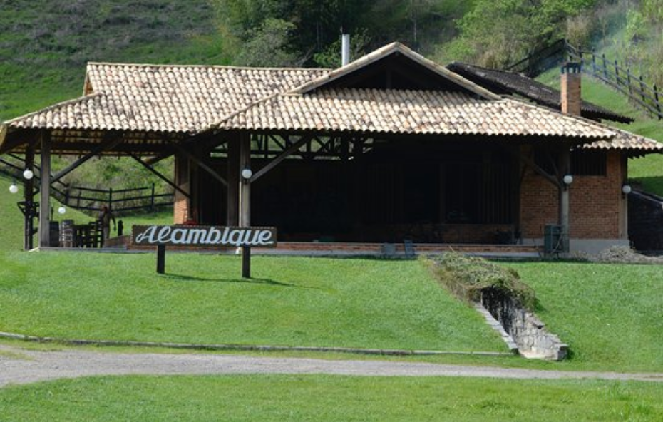 Alambique - Fazenda Ribeirão 05