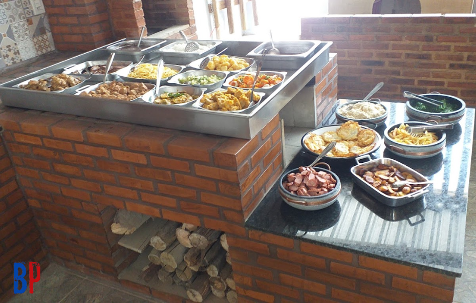Paiol MG restaurante em Ipiabas - Comida feita no fogão de lenha​