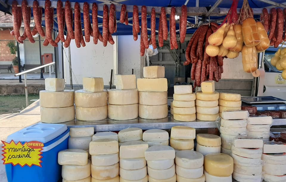 Sabores Autênticos Queijos e Doces Artesanais​ - Feira Rural de Barra do Piraí