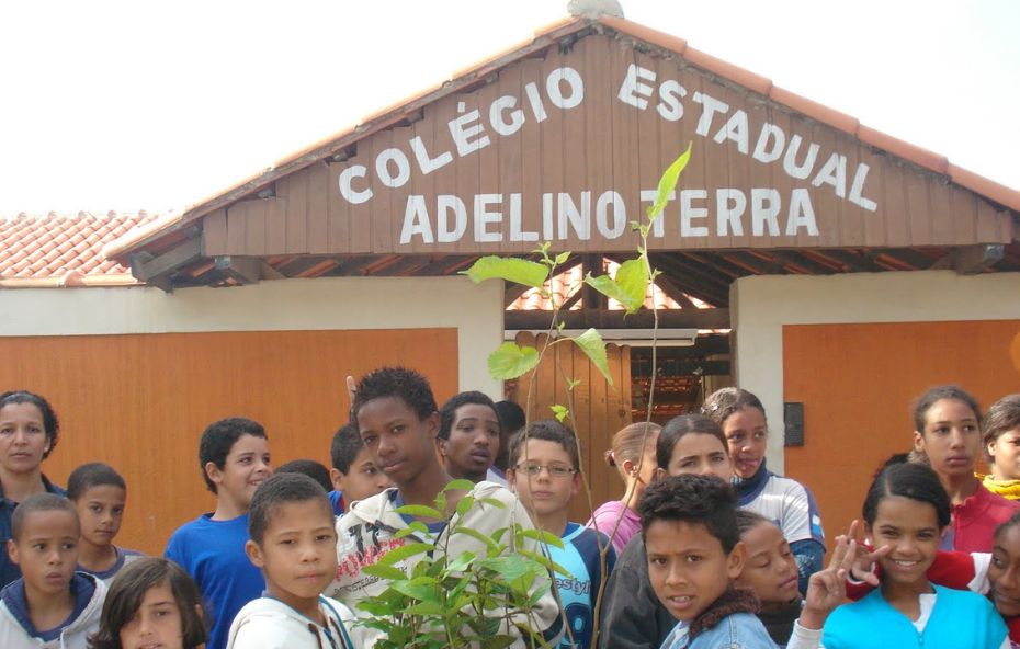 Colégio Estadual Professor Adelino Terra