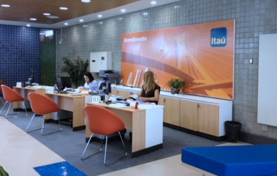 Banco Itaú em Barra do Piraí – (Agência 0688) - Foto 05