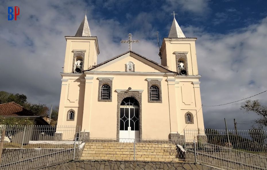 Igreja São José – (Vargem Alegre)