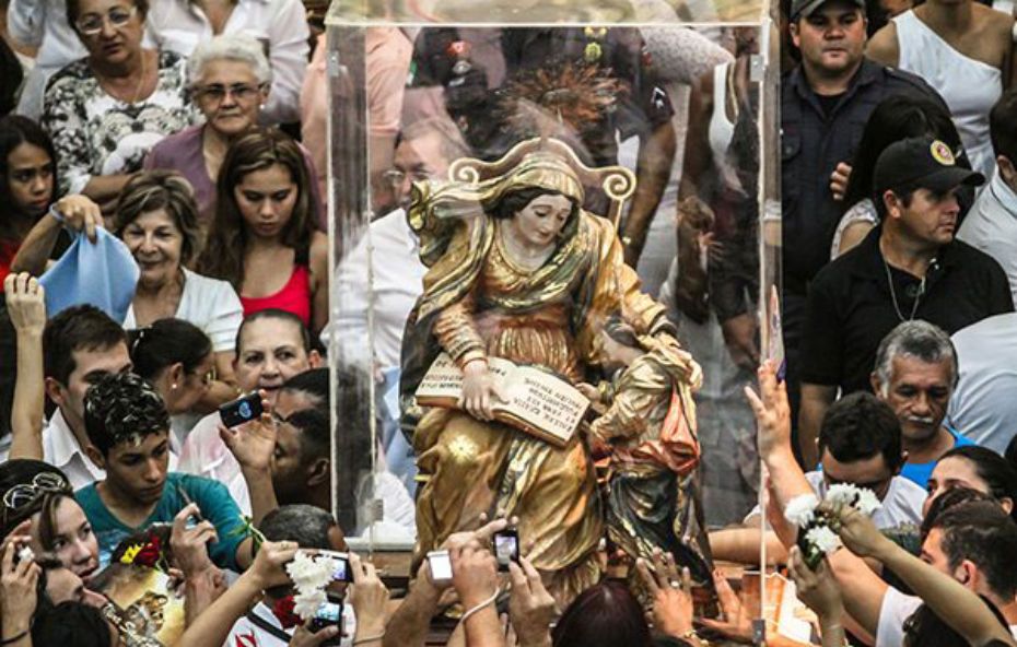 A festa anual em homenagem a Sant'Ana